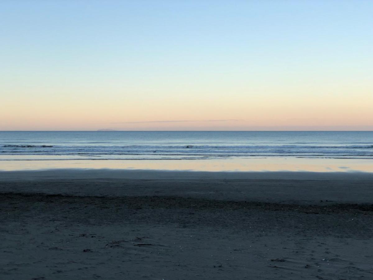 Beachpoint Apartments Ohope エクステリア 写真