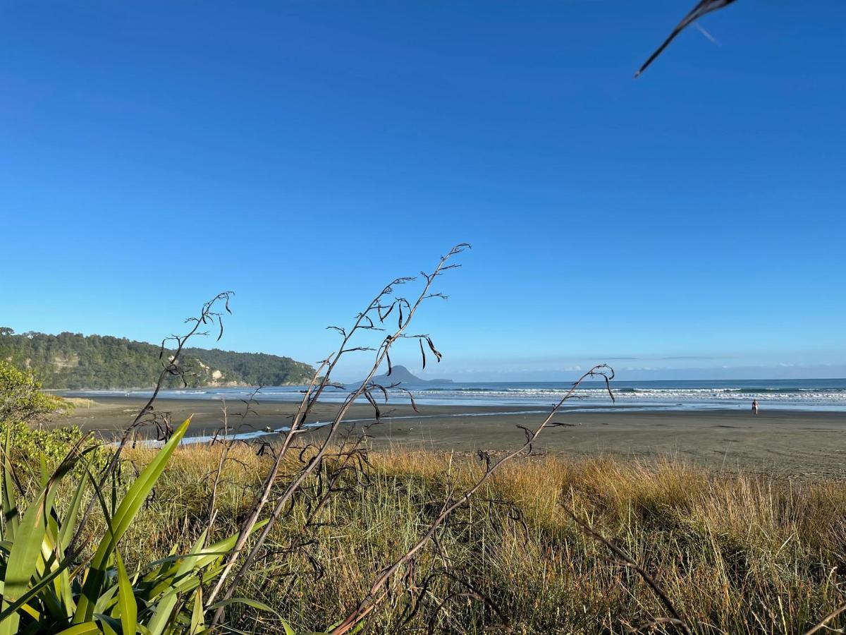 Beachpoint Apartments Ohope エクステリア 写真