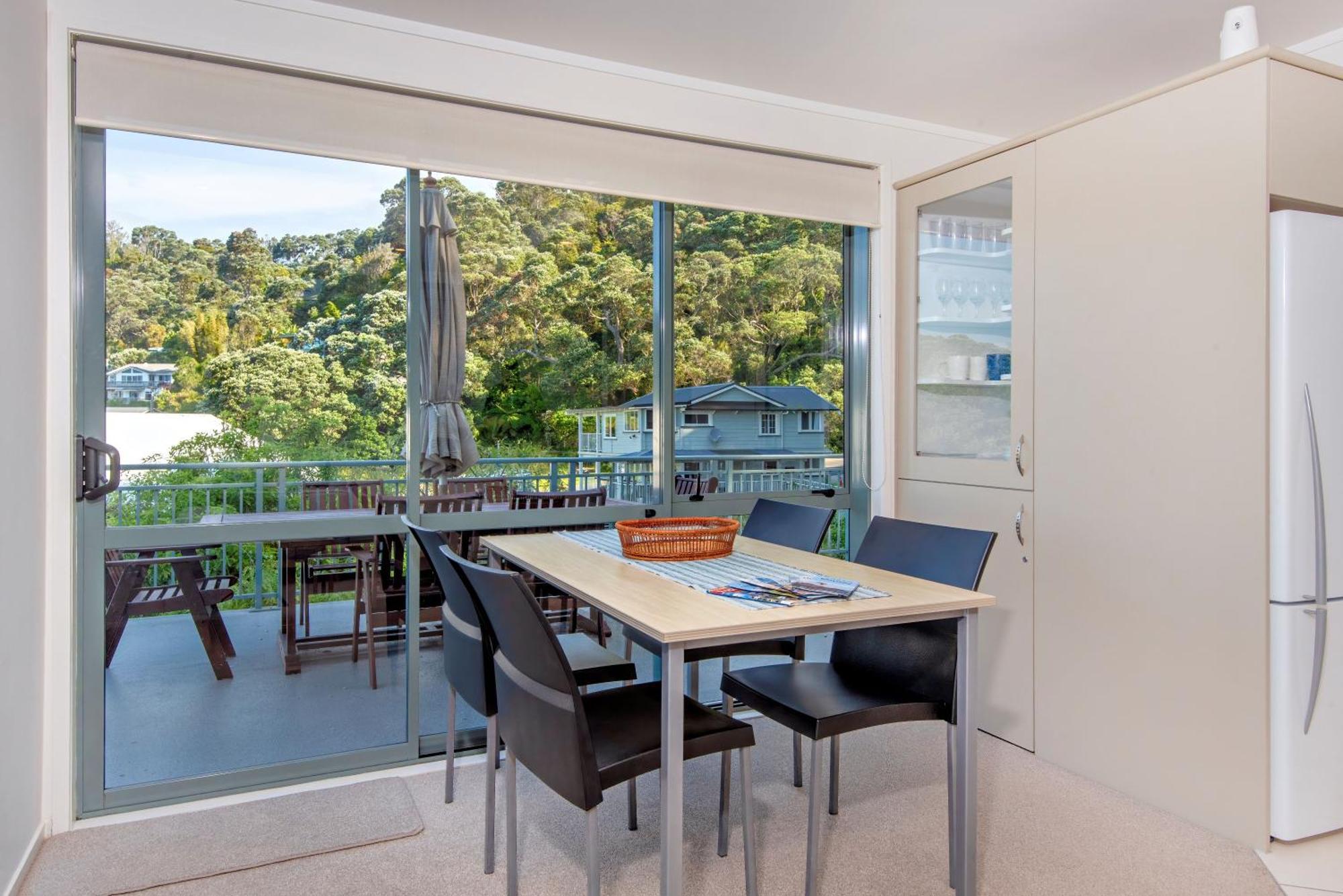 Beachpoint Apartments Ohope エクステリア 写真