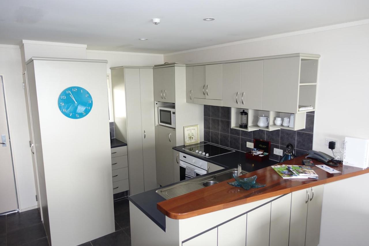 Beachpoint Apartments Ohope エクステリア 写真